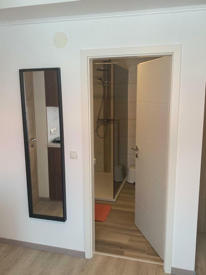 Ferienwohnungen Zum Briefmarkenhaus Moerbisch Am See Luaran gambar